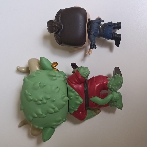 2 Funko Figure Bundle Including Doctor Strange Multiverse of Madness - Rintrah - Picture 8 of 8